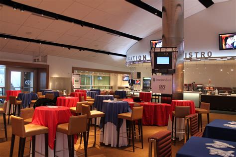 coaches club metlife stadium reviews.